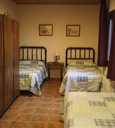 Ca L ' Isidro Bed and Breakfast 3*
